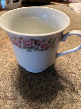 Ceramic Tea Cup with Pink Rose Floral Band